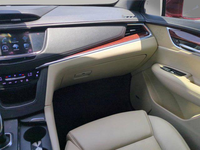 used 2017 Cadillac XT5 car, priced at $16,592