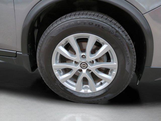 used 2020 Nissan Rogue car, priced at $14,893