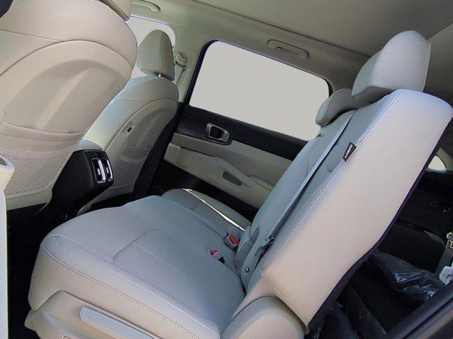 new 2025 Kia Sorento car, priced at $34,200
