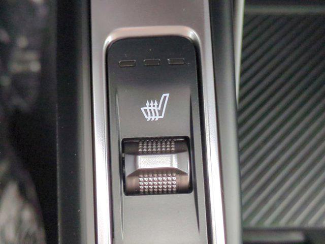 new 2025 Kia Sorento car, priced at $35,209