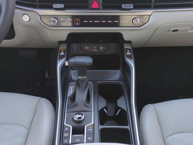 new 2025 Kia Sorento car, priced at $35,055