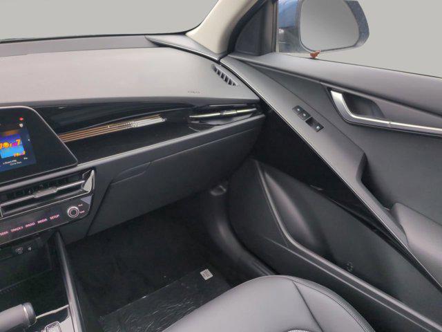 new 2025 Kia Niro car, priced at $28,786