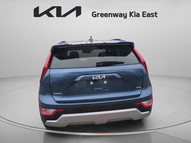 new 2025 Kia Niro car, priced at $28,786