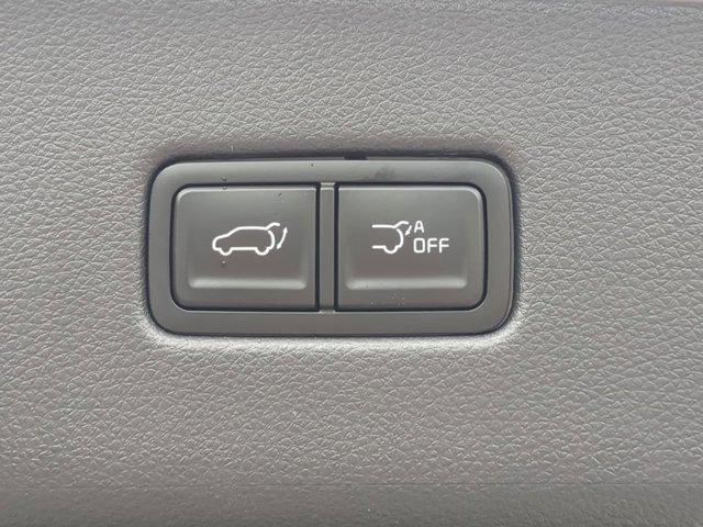 new 2025 Kia Carnival car, priced at $39,699
