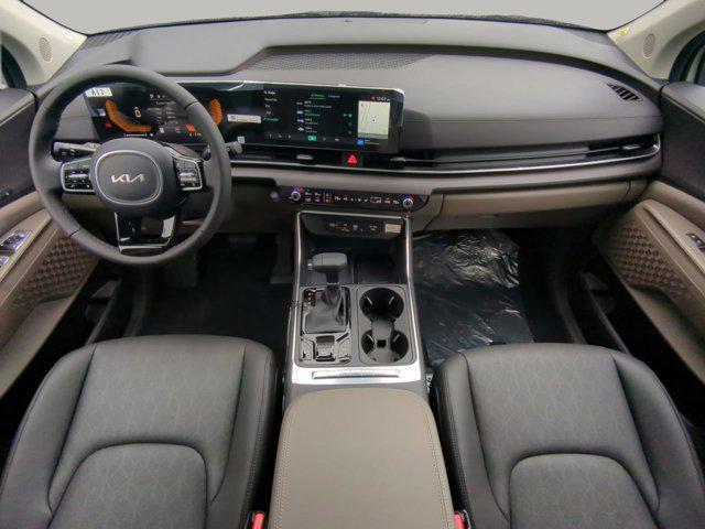new 2025 Kia Carnival car, priced at $39,699