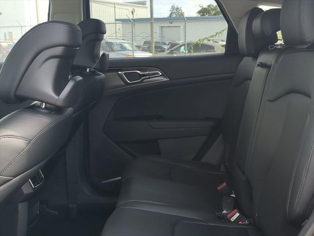 new 2025 Kia Sportage car, priced at $28,632