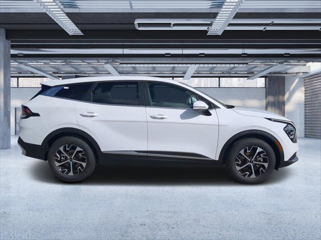 new 2025 Kia Sportage car, priced at $28,632