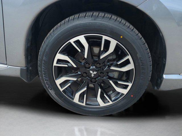 used 2018 Mitsubishi Outlander PHEV car, priced at $14,392