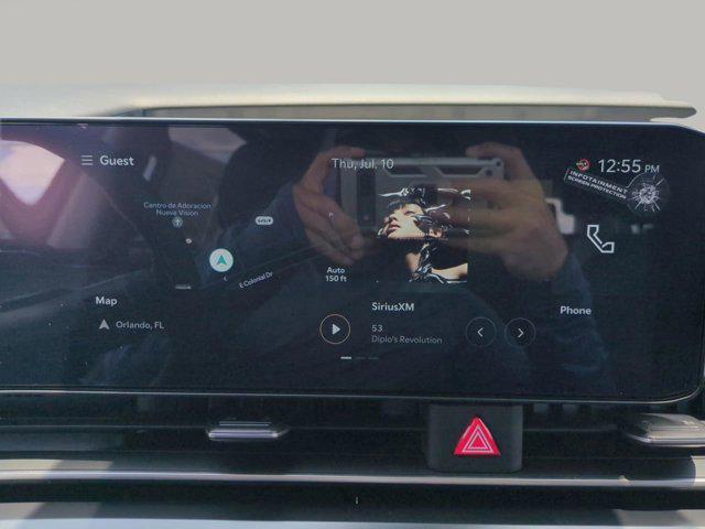 new 2025 Kia Carnival car, priced at $36,575