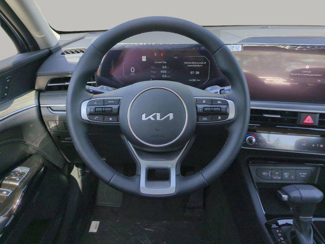 new 2025 Kia K5 car, priced at $32,776