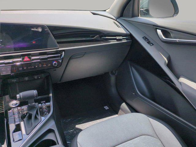 new 2025 Kia Niro car, priced at $34,263