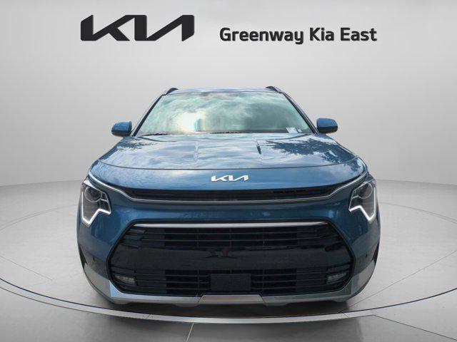 new 2025 Kia Niro car, priced at $30,067