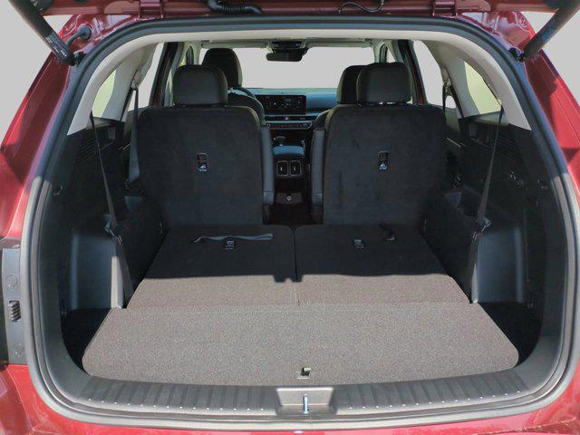 new 2025 Kia Sorento car, priced at $39,925
