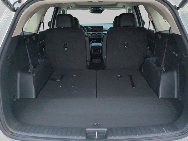 new 2025 Kia Sorento car, priced at $40,080