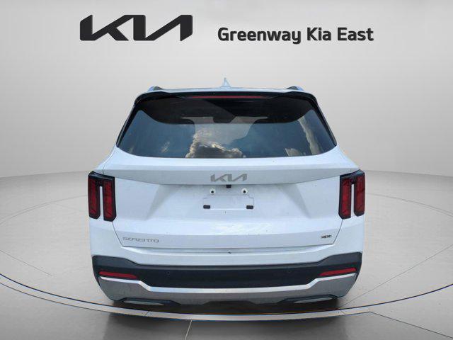 new 2025 Kia Sorento car, priced at $40,080