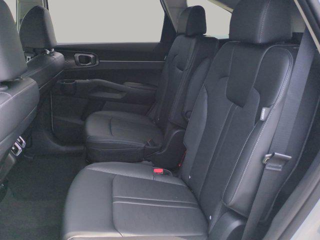 new 2025 Kia Sorento car, priced at $40,080