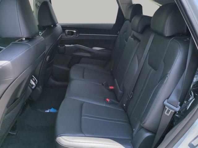 new 2025 Kia Sorento car, priced at $35,486