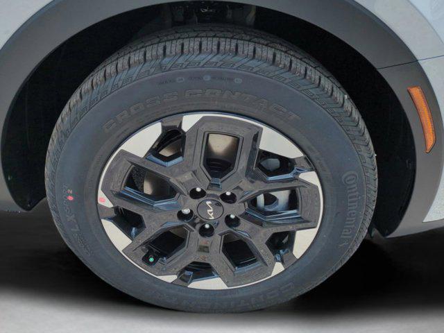 new 2025 Kia Sorento car, priced at $35,486