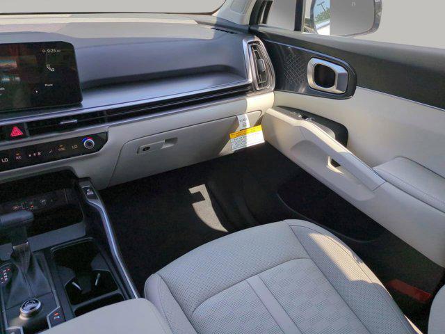 new 2025 Kia Sorento car, priced at $38,673