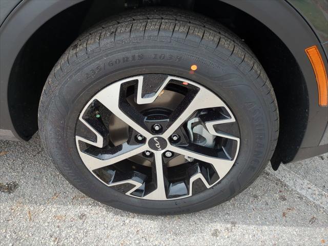new 2025 Kia Sportage Hybrid car, priced at $33,743