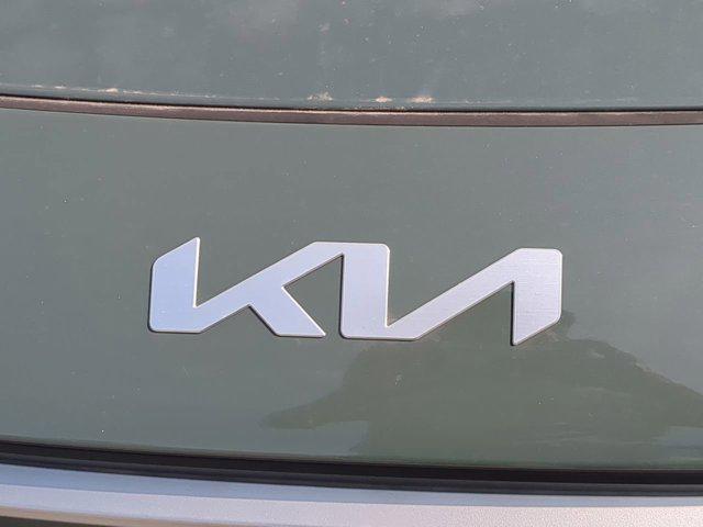 new 2025 Kia Niro car, priced at $27,396
