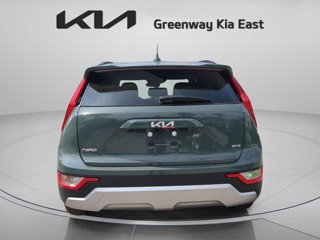new 2025 Kia Niro car, priced at $27,396