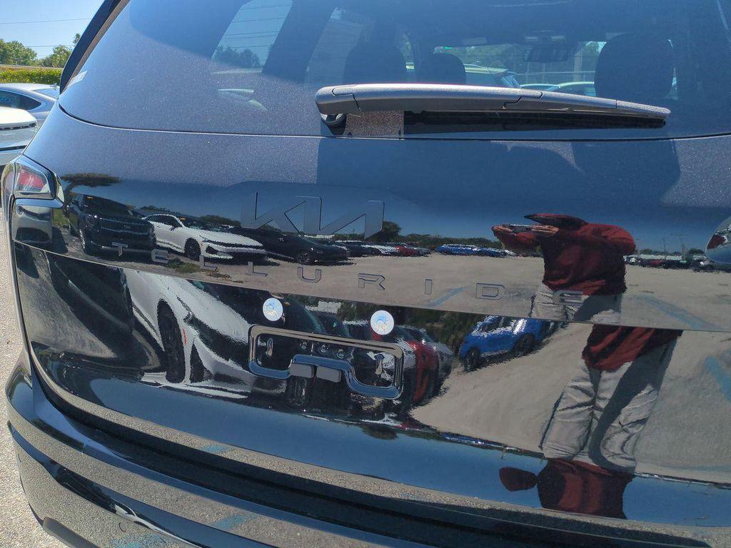 new 2025 Kia Telluride car, priced at $45,575