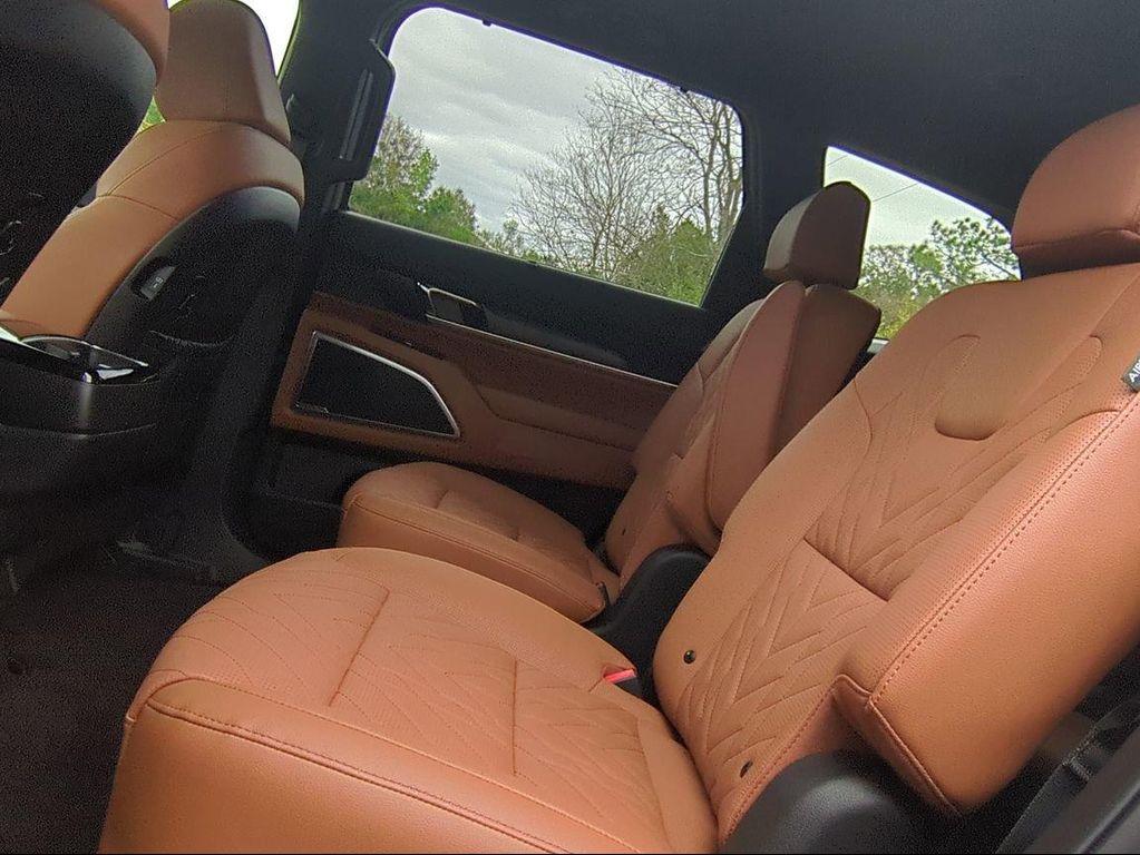 new 2025 Kia Telluride car, priced at $45,575