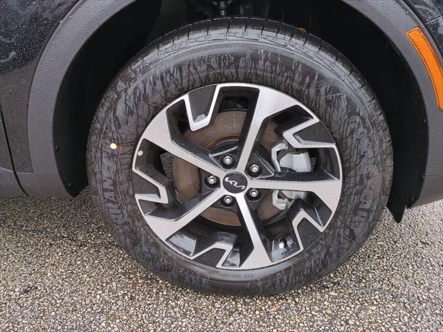 new 2025 Kia Sportage Hybrid car, priced at $33,368