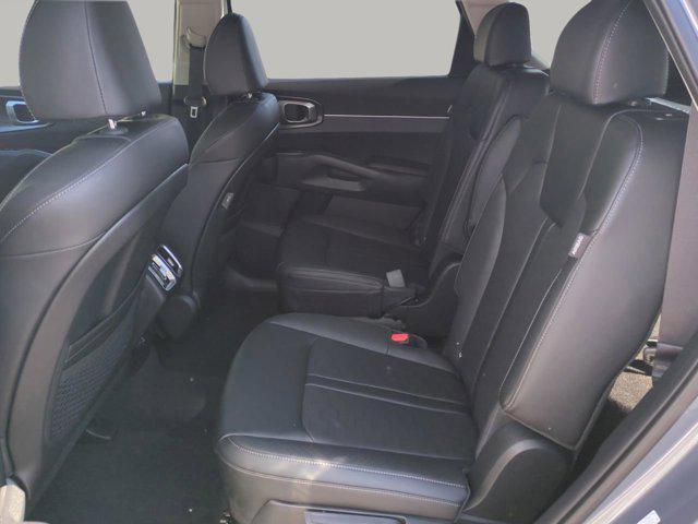new 2025 Kia Sorento car, priced at $39,616