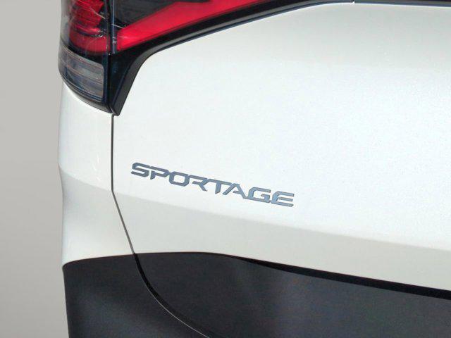 new 2025 Kia Sportage Hybrid car, priced at $28,062