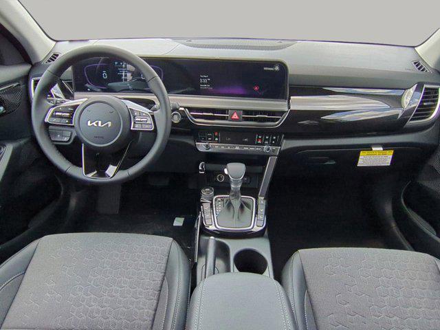 new 2025 Kia Seltos car, priced at $26,107