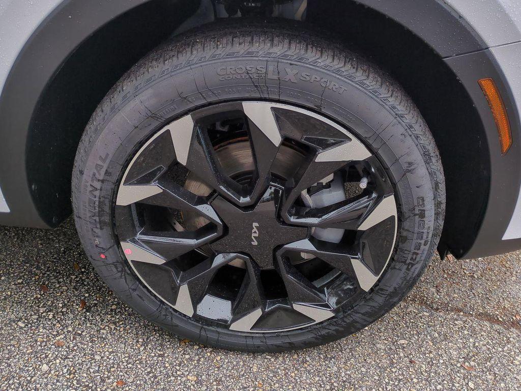 new 2025 Kia Sorento car, priced at $39,443