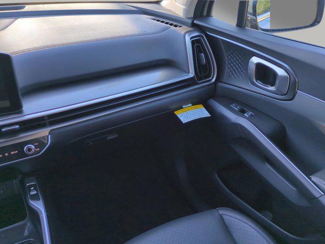 new 2025 Kia Sorento car, priced at $35,519