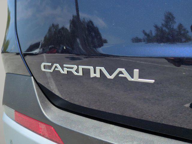 new 2025 Kia Carnival car, priced at $39,699