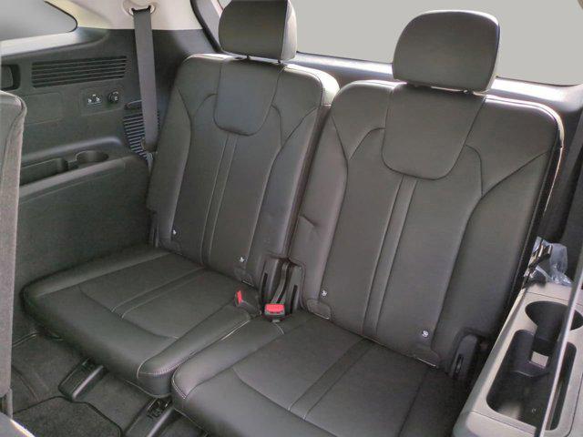 new 2025 Kia Sorento car, priced at $35,055