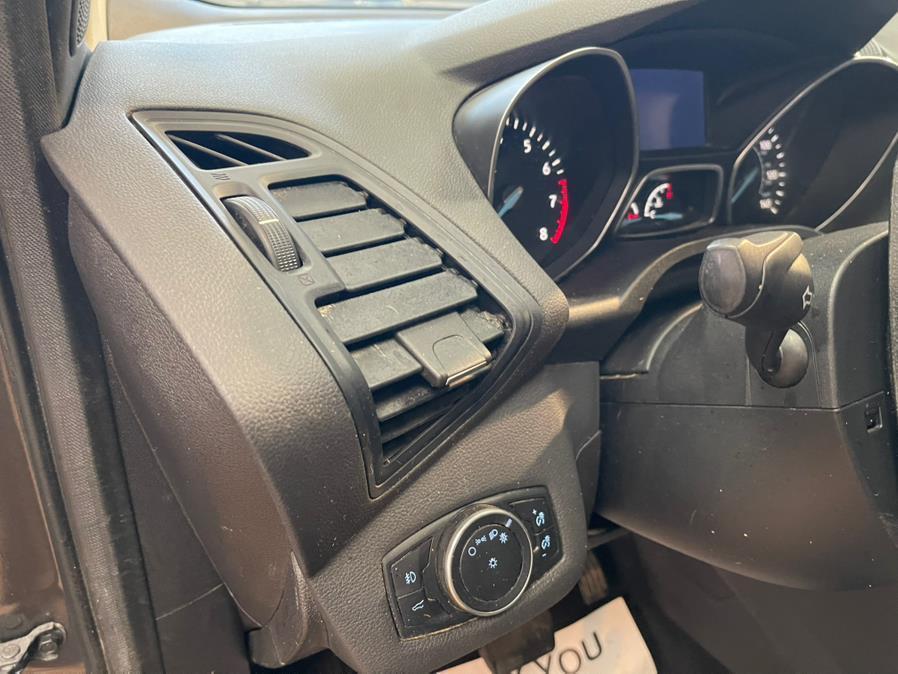 used 2017 Ford Escape car, priced at $8,888