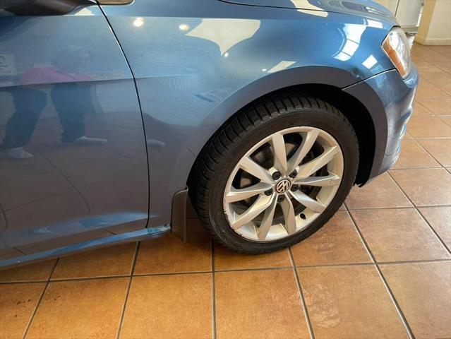 used 2017 Volkswagen Golf SportWagen car, priced at $11,888