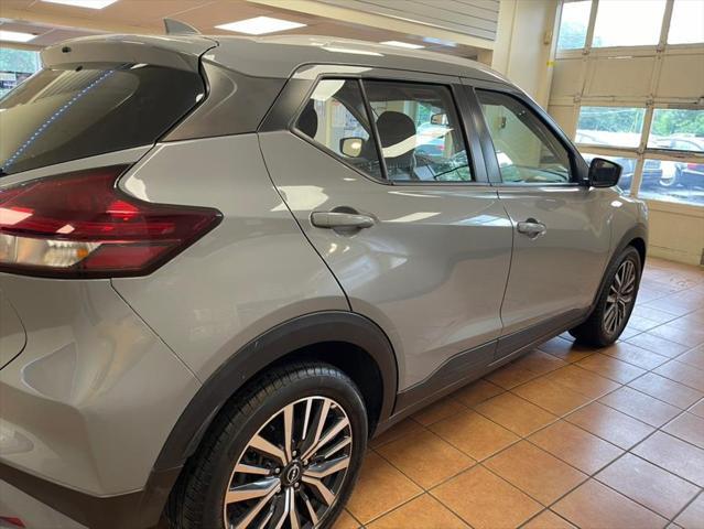 used 2022 Nissan Kicks car