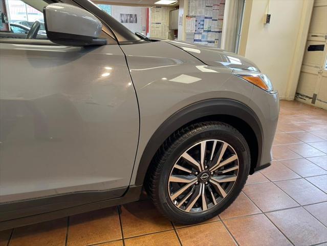 used 2022 Nissan Kicks car