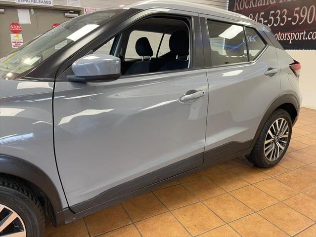 used 2022 Nissan Kicks car