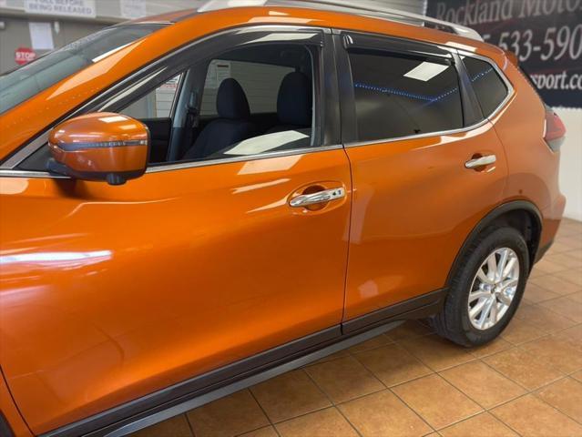 used 2018 Nissan Rogue car