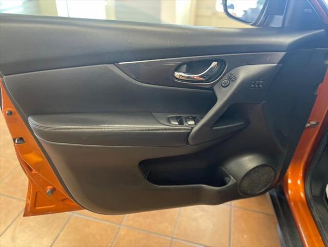 used 2018 Nissan Rogue car