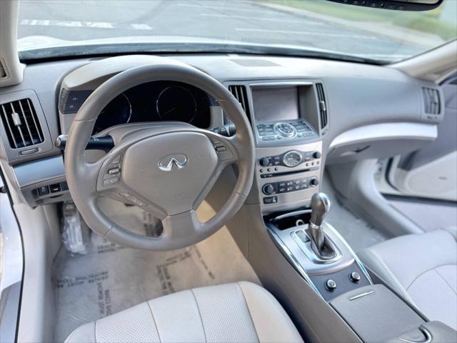 used 2015 INFINITI Q40 car, priced at $12,495