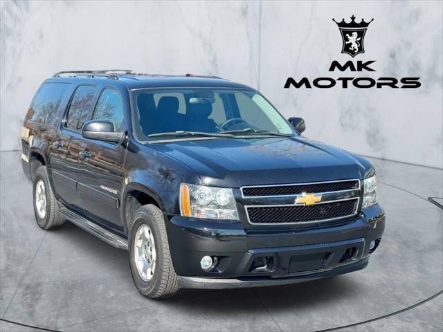 used 2013 Chevrolet Suburban car, priced at $11,495