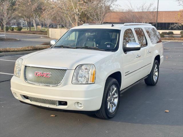 used 2014 GMC Yukon XL car, priced at $11,495