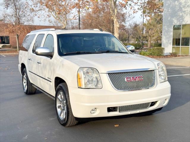 used 2014 GMC Yukon XL car, priced at $11,495