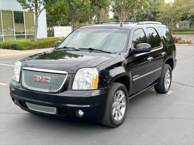 used 2011 GMC Yukon car, priced at $9,995