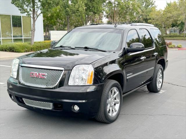 used 2011 GMC Yukon car, priced at $9,995