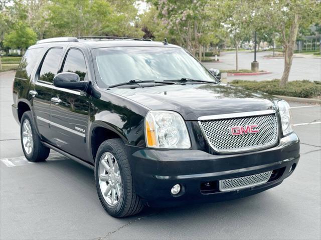 used 2011 GMC Yukon car, priced at $9,995